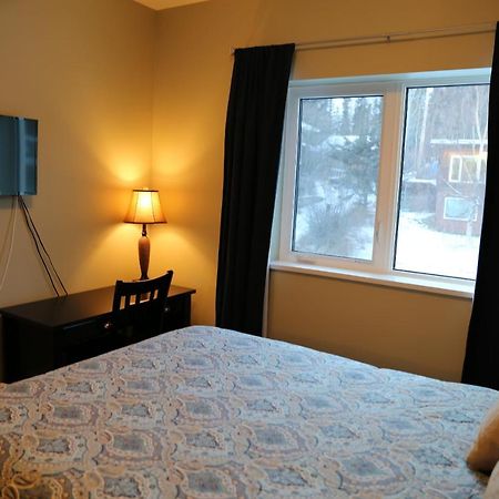 Downtown Whitehorse Deluxe 2 Bedroom Condo Eksteriør bilde