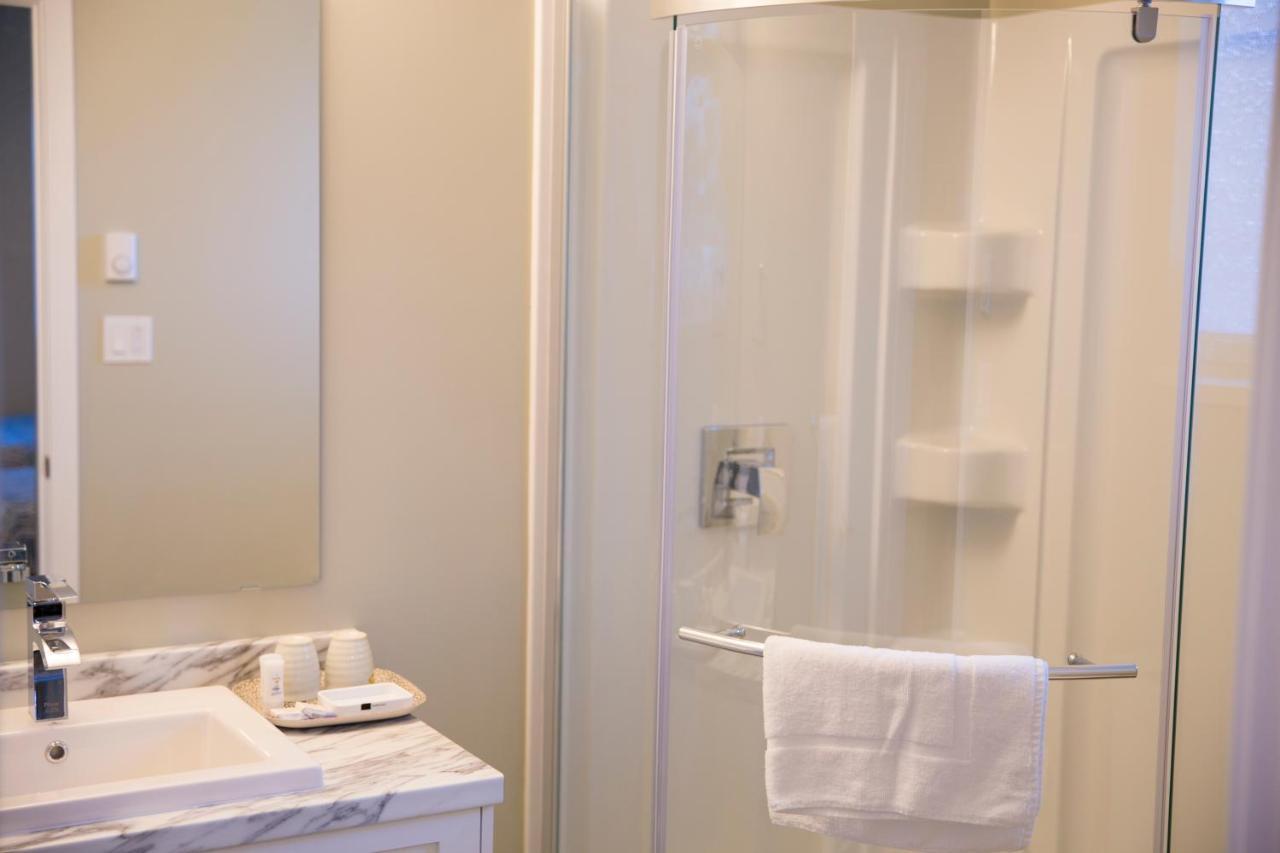 Downtown Whitehorse Deluxe 2 Bedroom Condo Eksteriør bilde